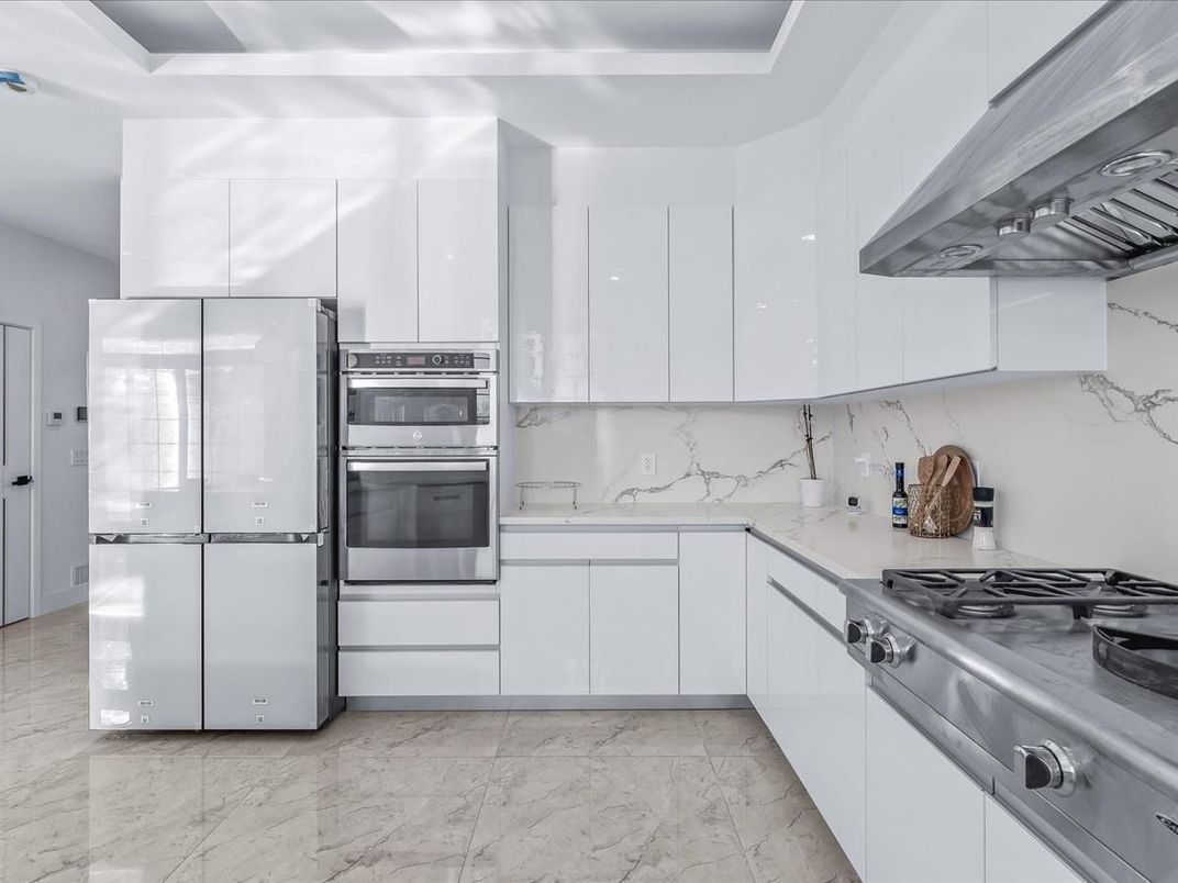Interior, Kitchen, Marble, Marble Walls, Stainless Steel Appliances