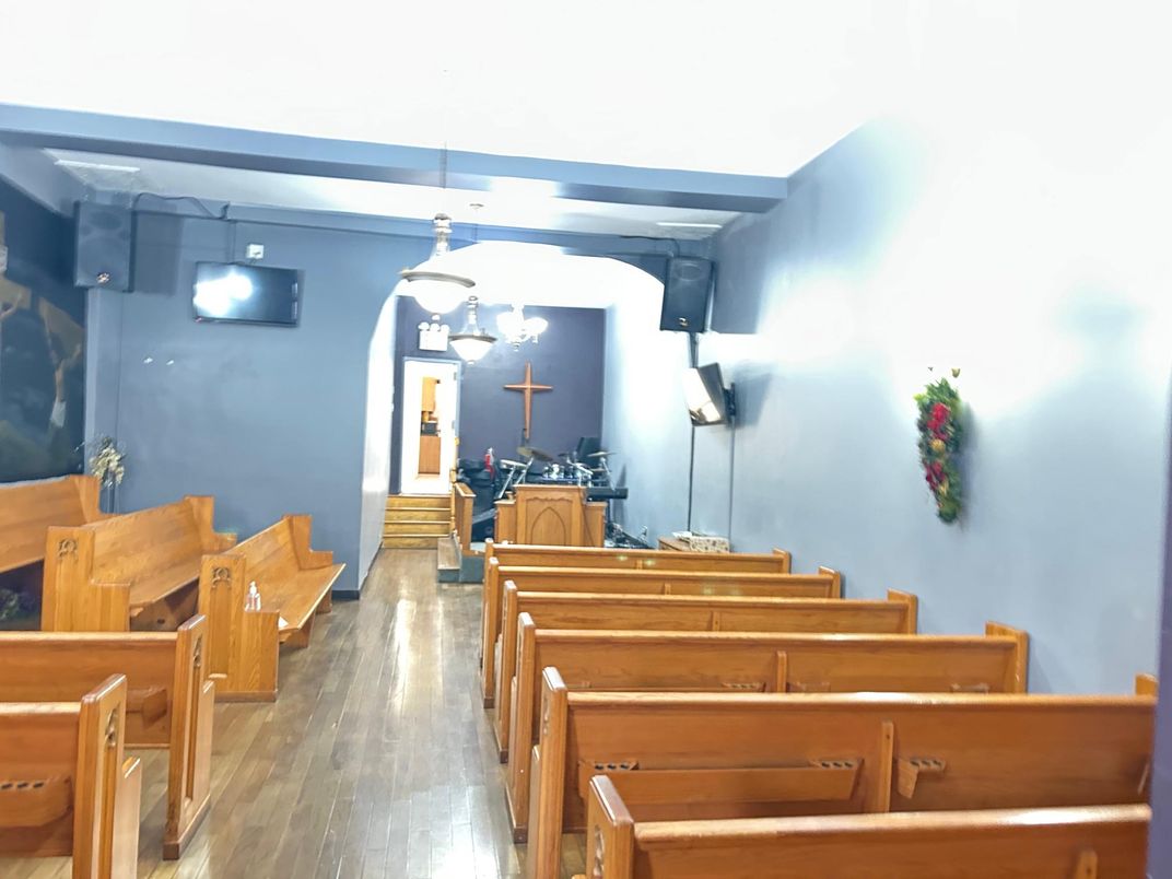 Interior, Pendant Lights, Wood Texture Flooring