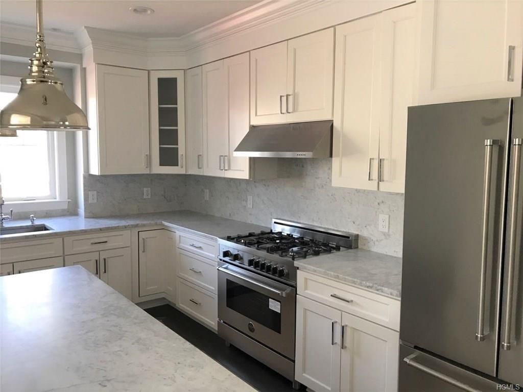 Interior, Kitchen, Pendant Lights, Stainless Steel Appliances