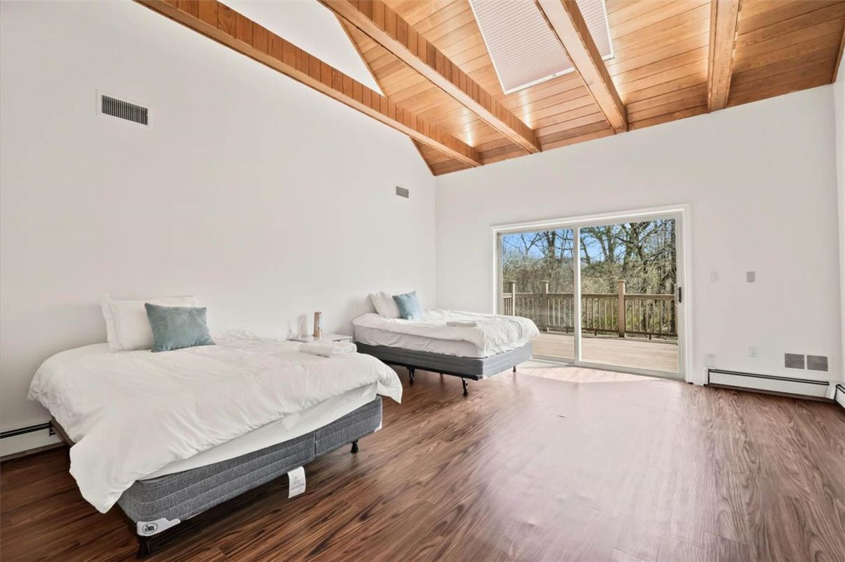 Bedroom, Interior, Wooden Beams, Wooden Ceilings, Wood Texture Flooring