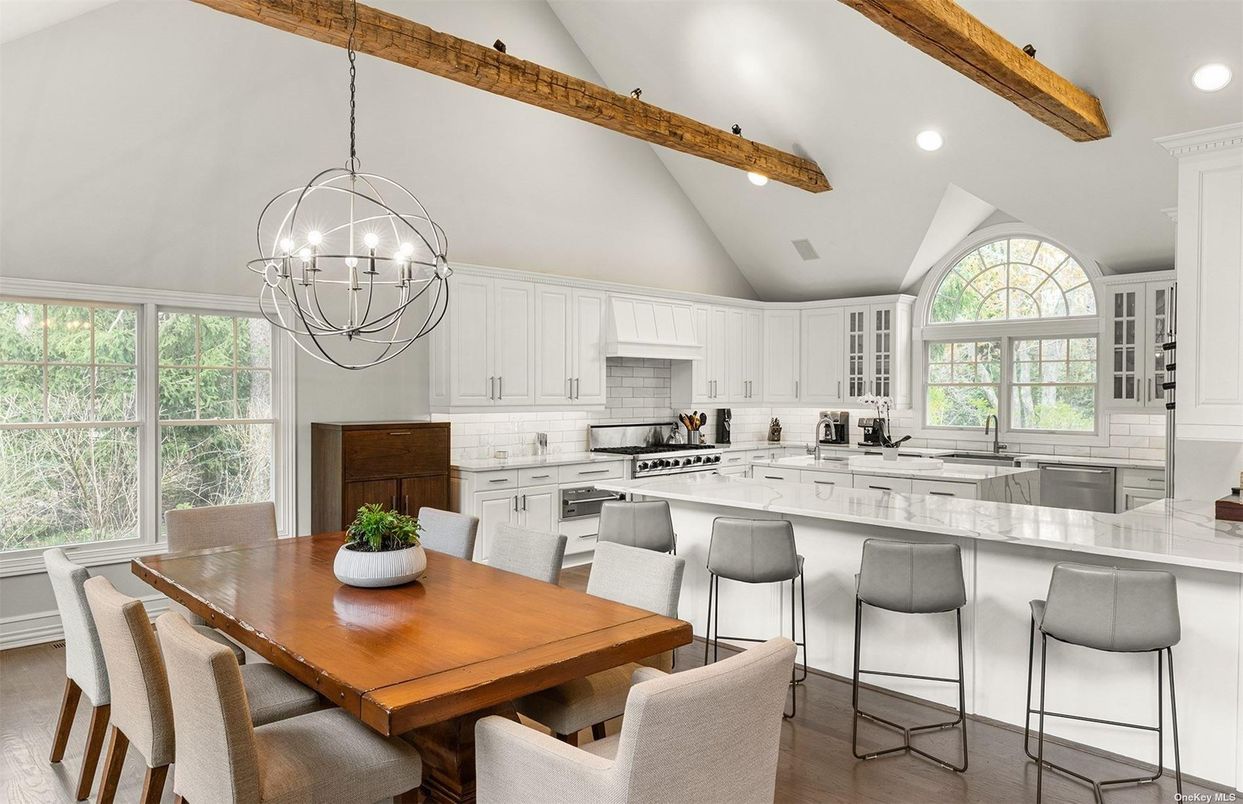 Chandelier, Dining room, Interior, Kitchen, Pendant Lights, Recessed Lighting, Stainless Steel Appliances, Wooden Beams