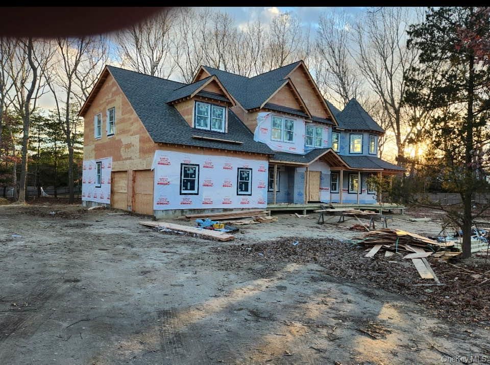 Attached, Backyard, Exterior, Facade, Queen Anne Victorian