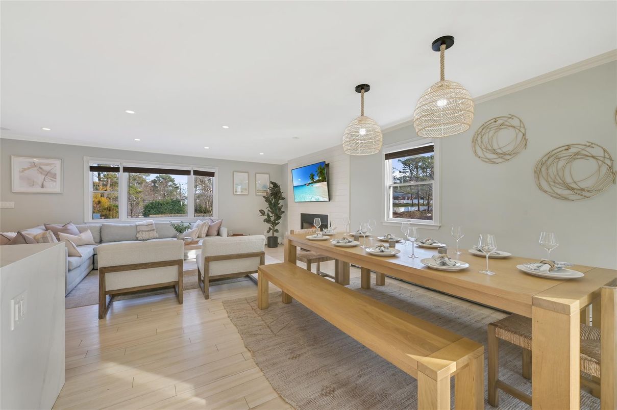 Dining room, Fireplace, Interior, Living room, Pendant Lights, Recessed Lighting, Wood Texture Flooring