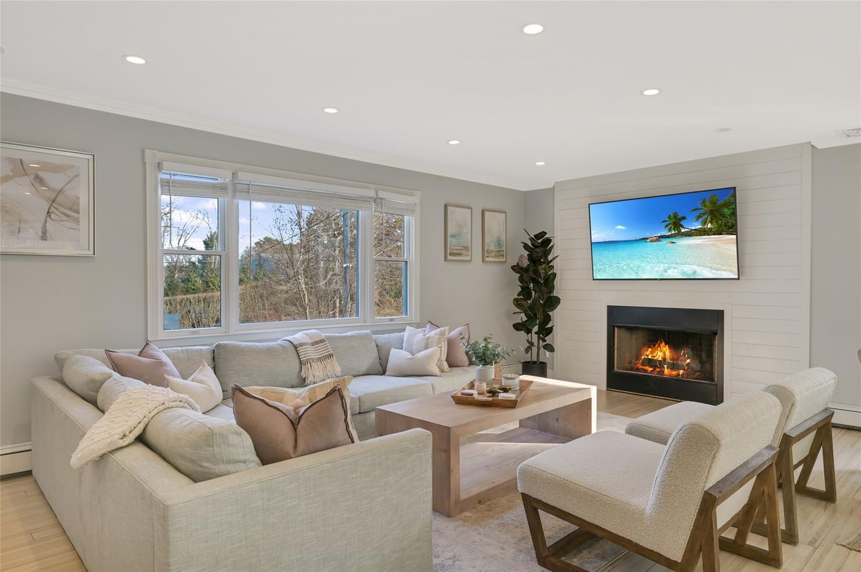 Fireplace, Interior, Living room, Recessed Lighting, Wood Texture Flooring