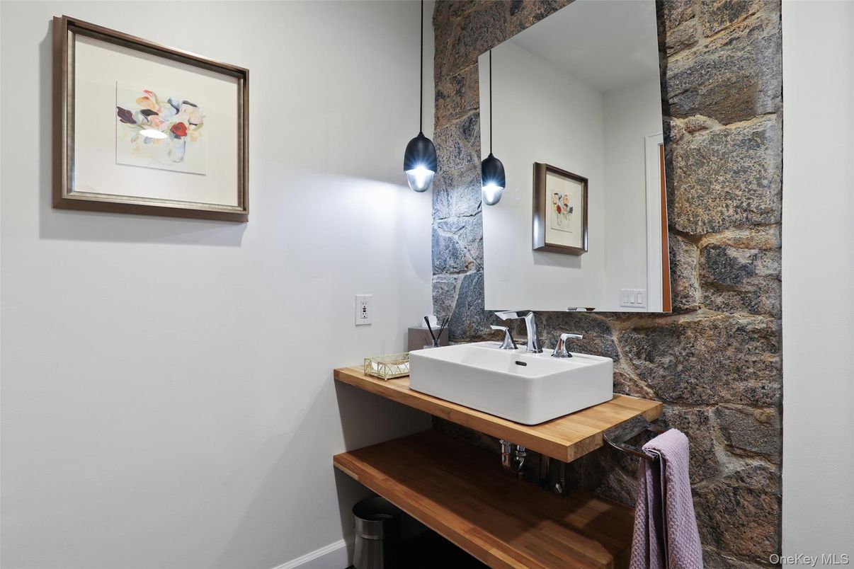 Bathroom, Interior, Pendant Lights
