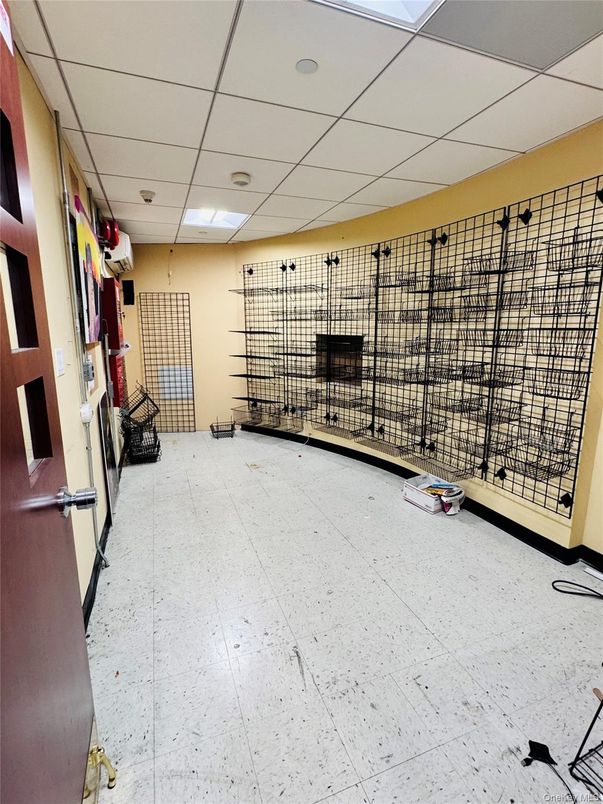 DE Listing image placeholder