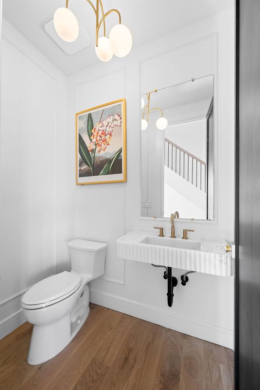 Bathroom, Interior, Pendant Lights, Wood Texture Flooring