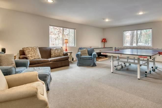 Game Room, Interior, Living room, Recessed Lighting