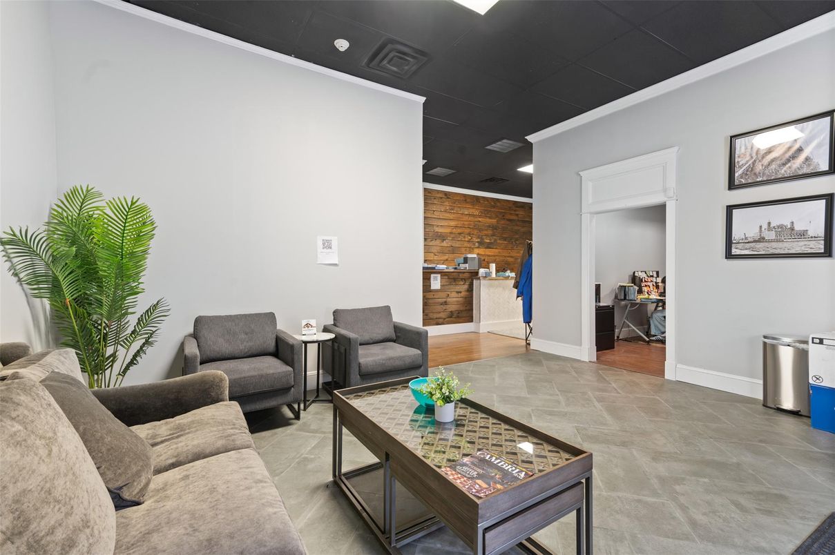 Interior, Living room, Recessed Lighting, Wooden Walls