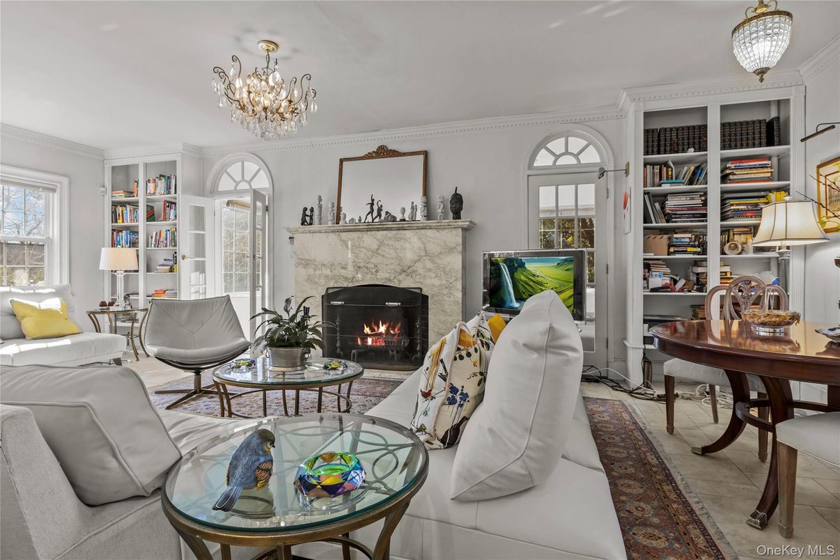 Chandelier, Fireplace, Interior, Living room