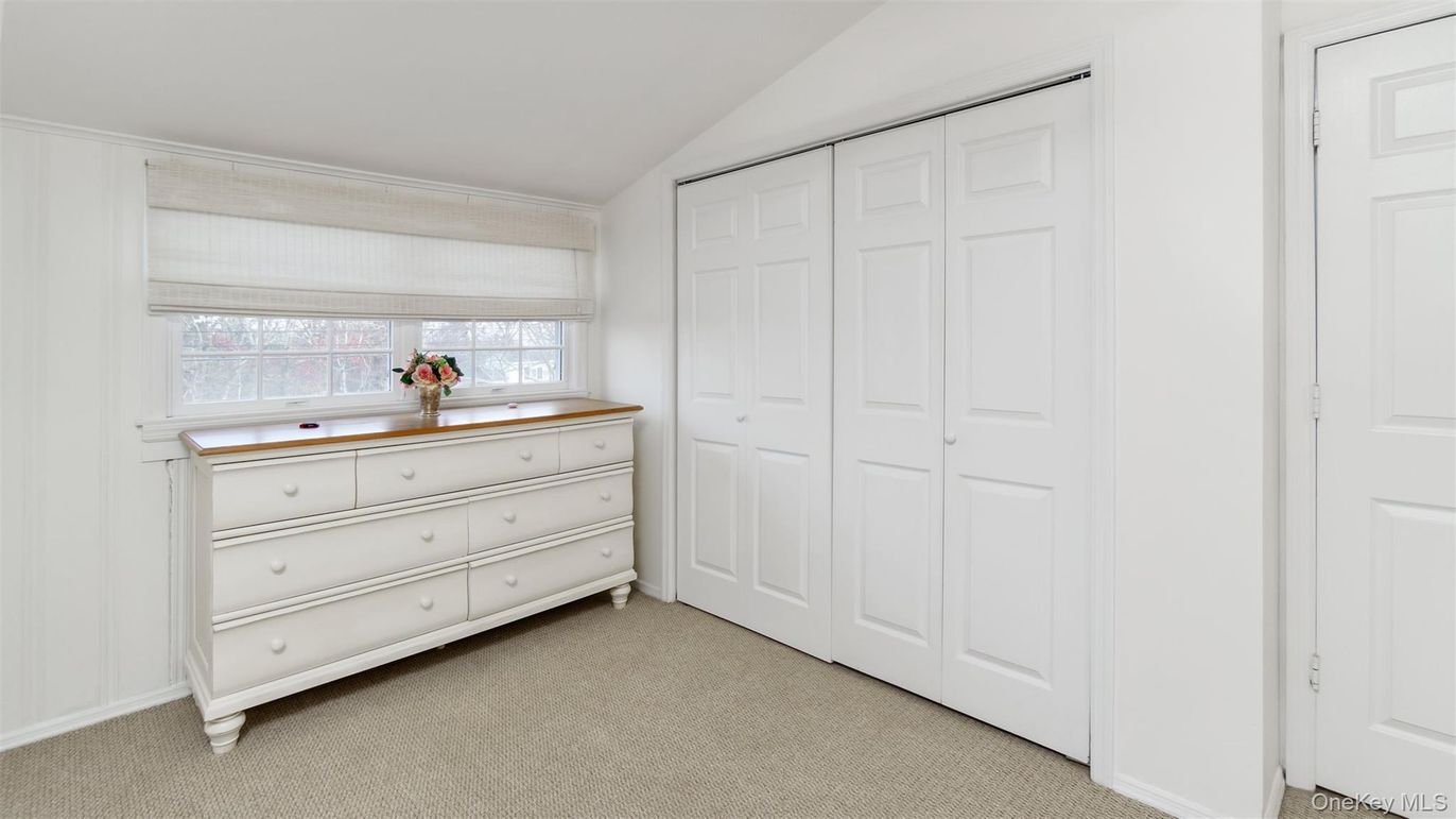 Detached Garage, Interior