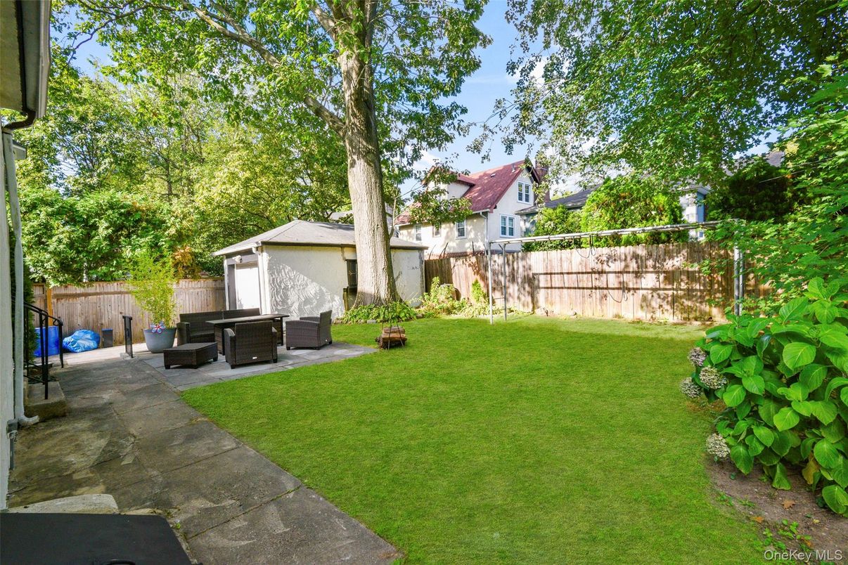 Backyard, Detached Garage, Exterior