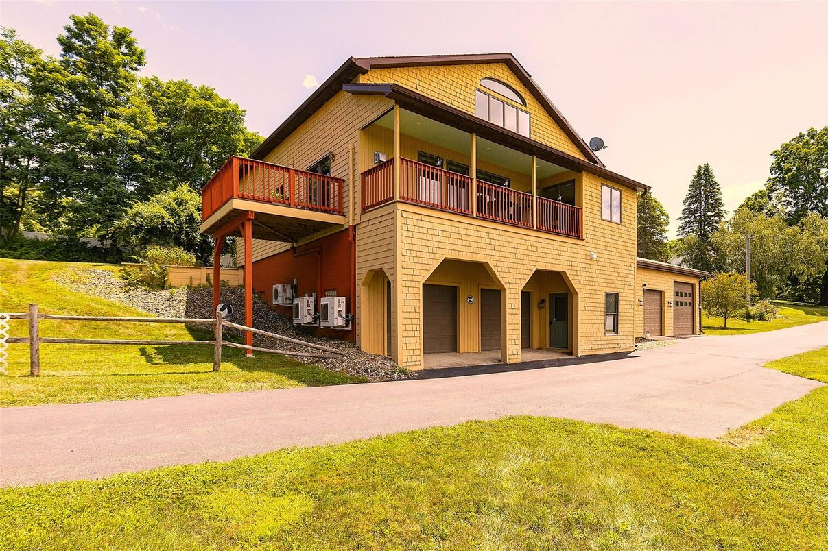 DE Listing image placeholder