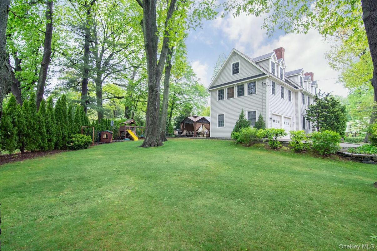 Backyard, Exterior, Playground