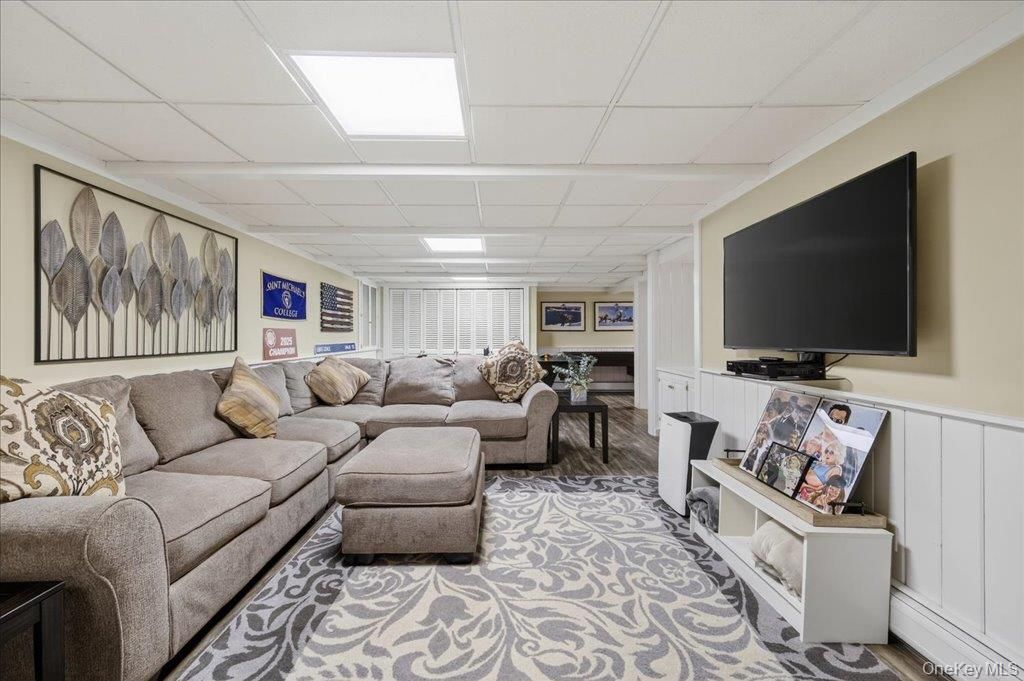 Interior, Living room