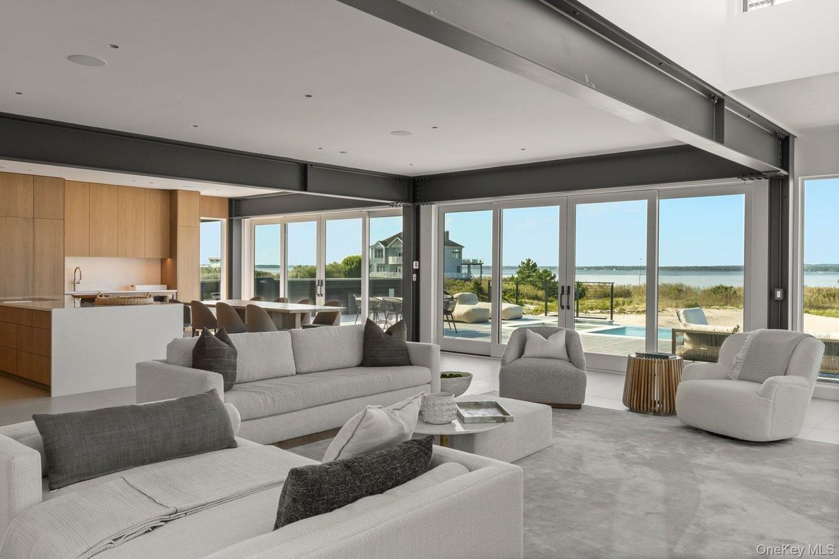 Dining room, Interior, Living room, Recessed Lighting, Water