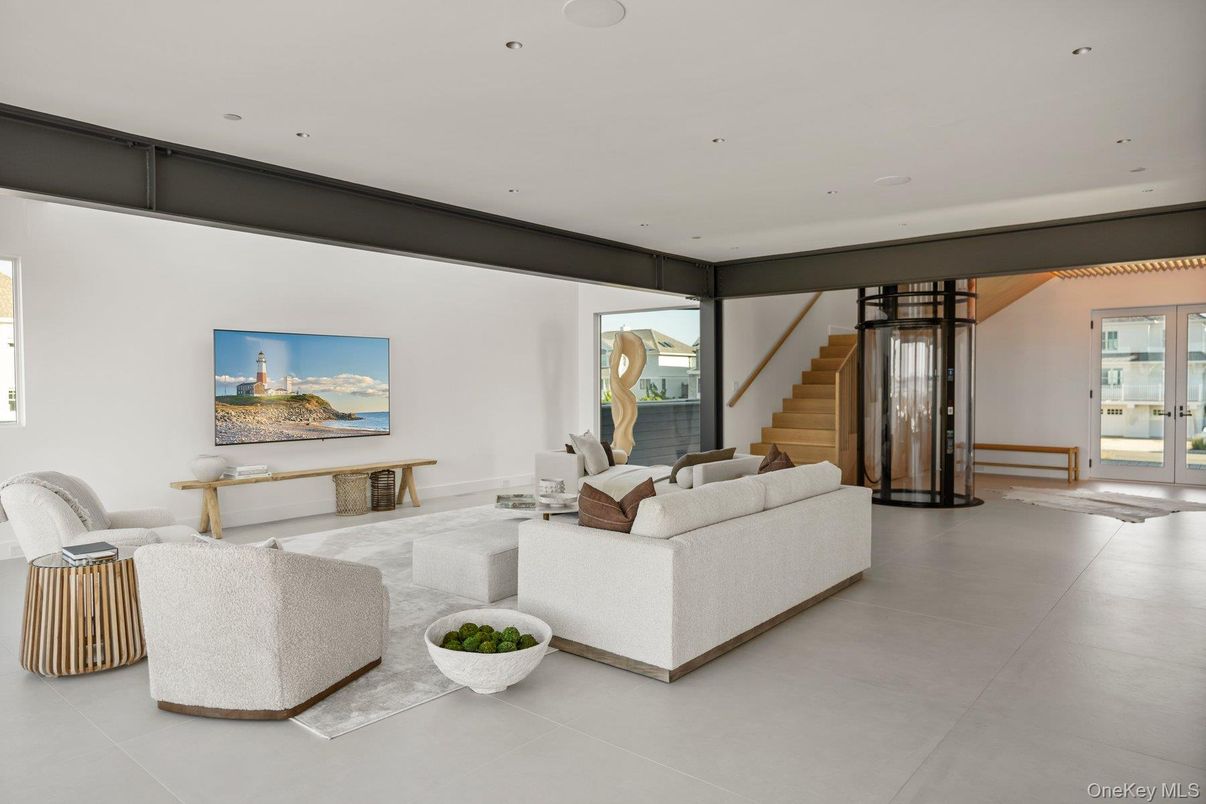 Interior, Living room, Recessed Lighting