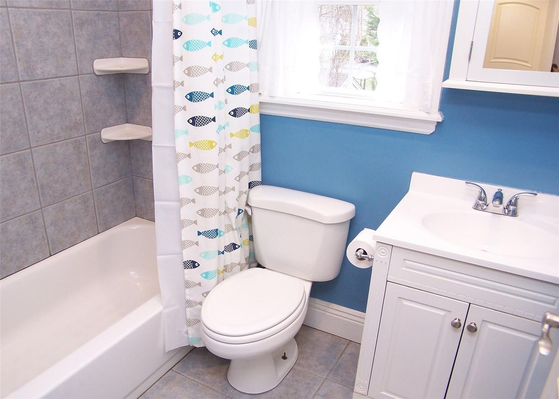 Bathroom, Interior
