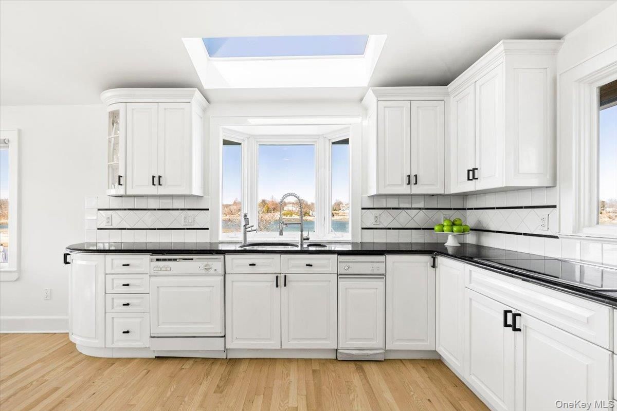 Interior, Kitchen, Water, Wood Texture Flooring