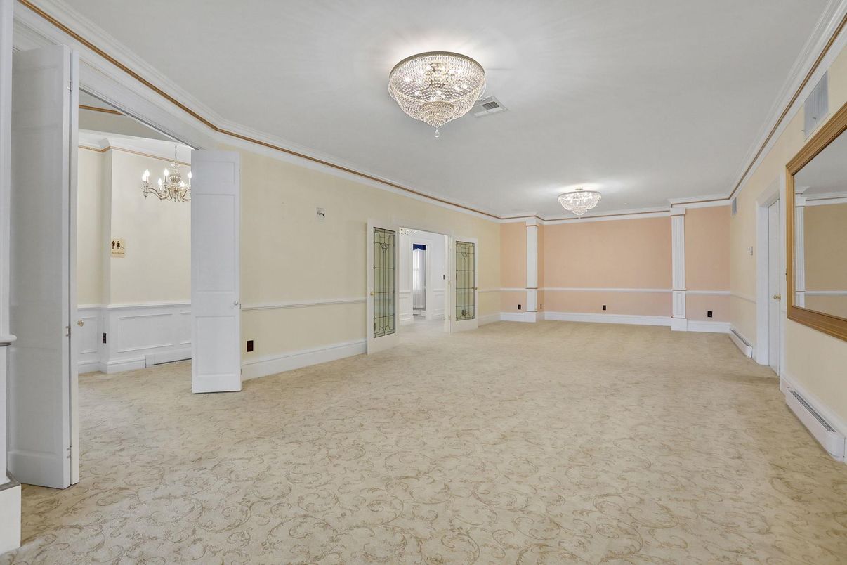 Chandelier, Empty room, Interior