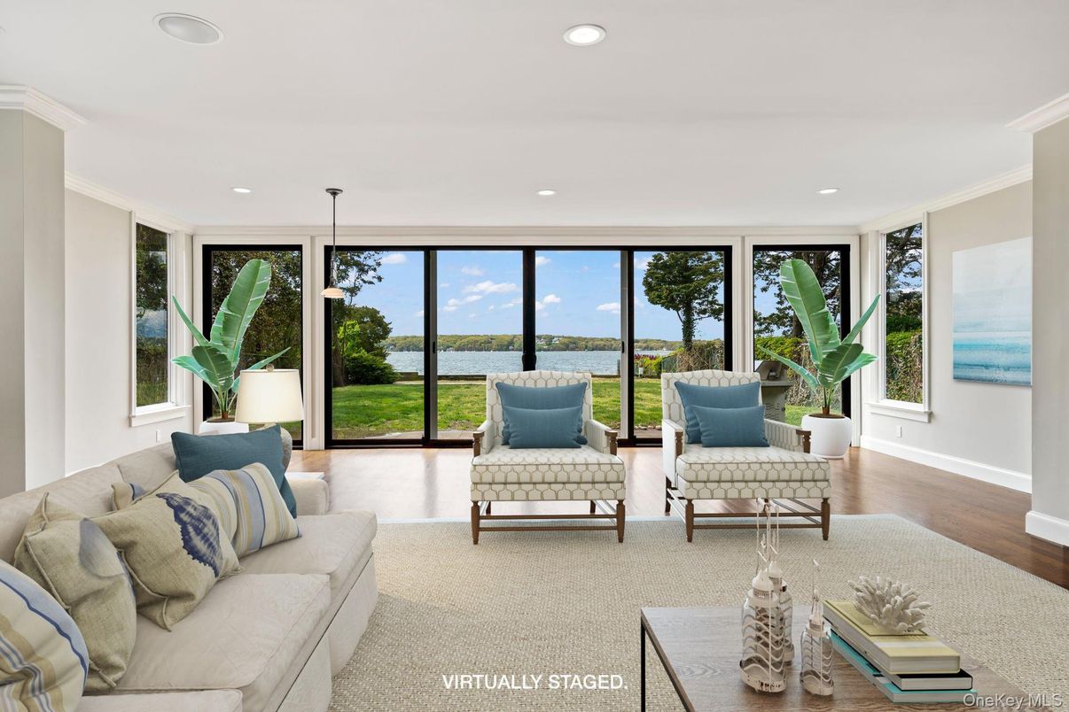 Interior, Living room, Pendant Lights, Recessed Lighting, Water, Wood Texture Flooring