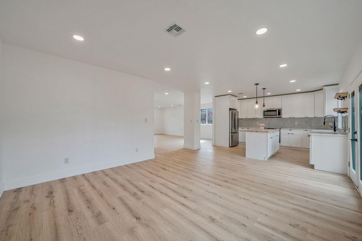 Interior, Kitchen, Pendant Lights, Recessed Lighting, Wood Texture Flooring
