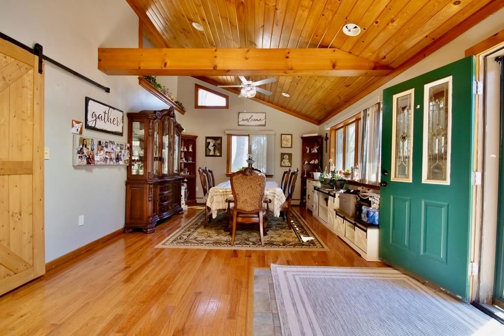 Dining room, Interior, Wooden Beams, Wooden Ceilings, Wood Texture Flooring