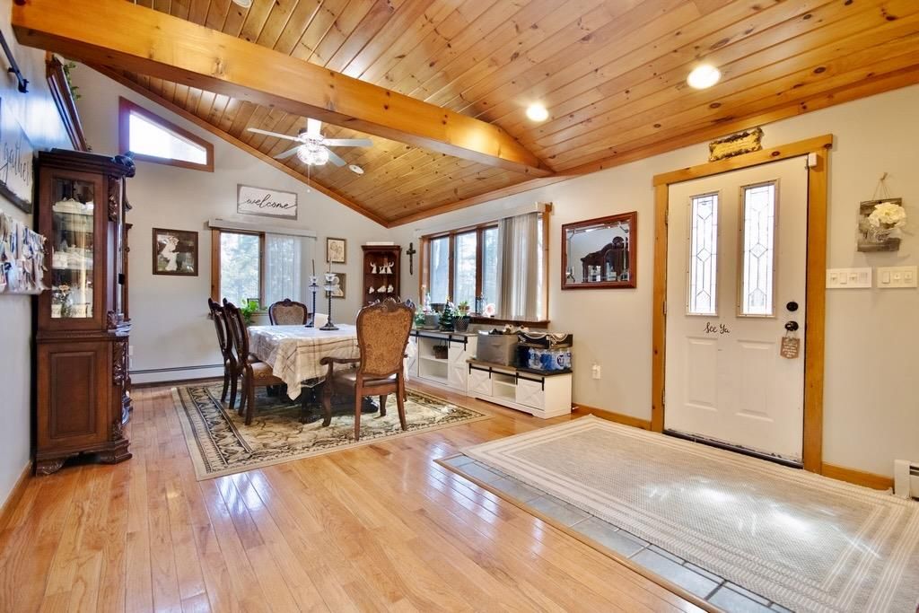 Dining room, Interior, Wooden Beams, Wooden Ceilings, Wood Texture Flooring