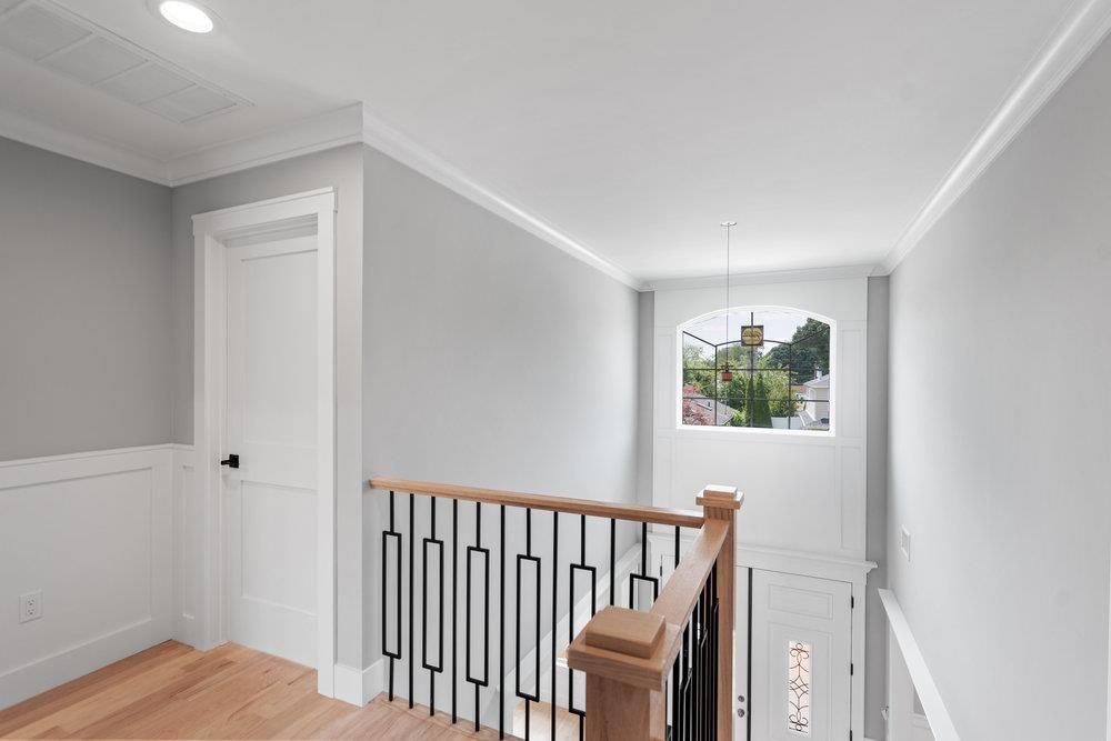 Interior, Pendant Lights, Recessed Lighting, Wood Texture Flooring