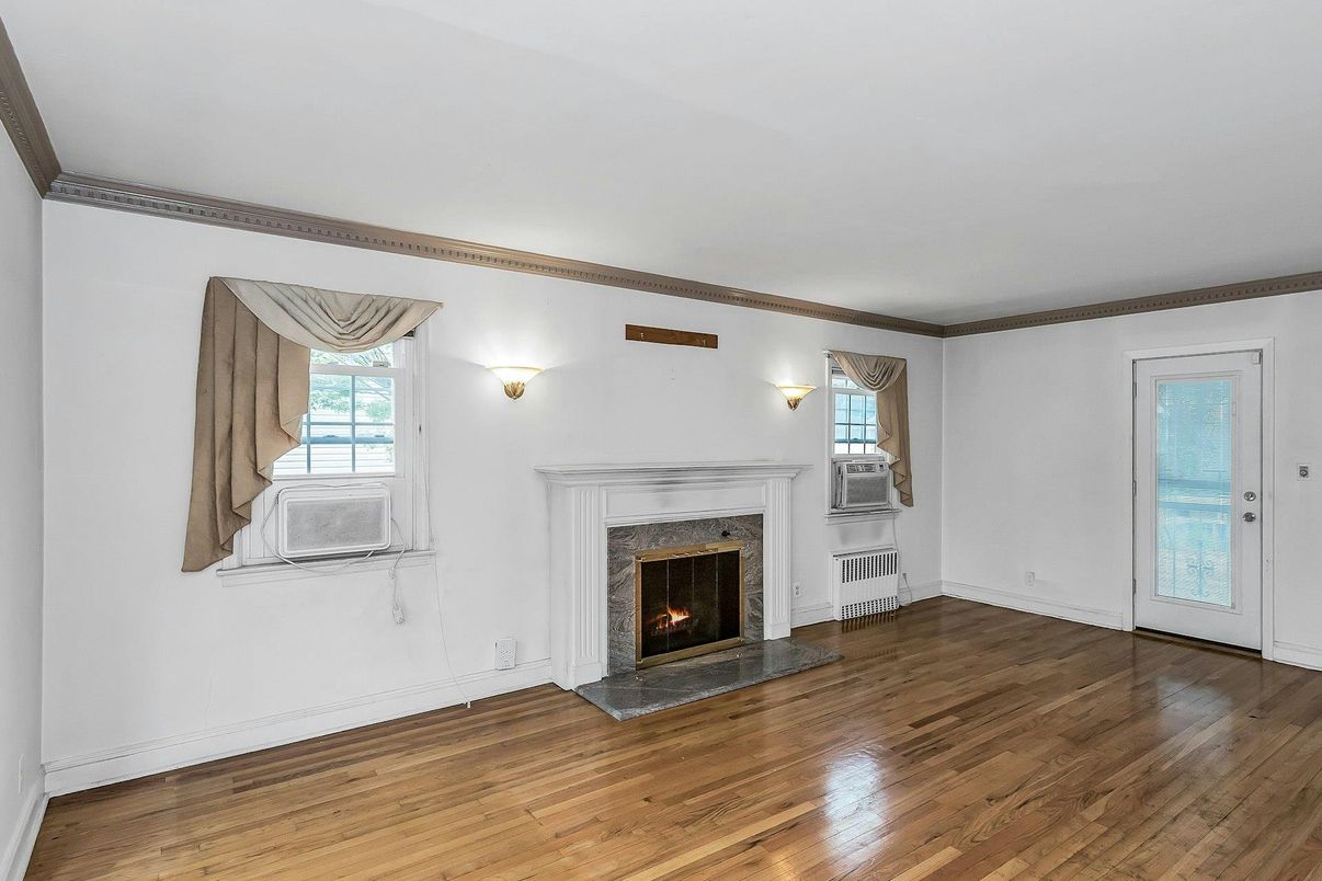 Empty room, Fireplace, Interior, Wood Texture Flooring