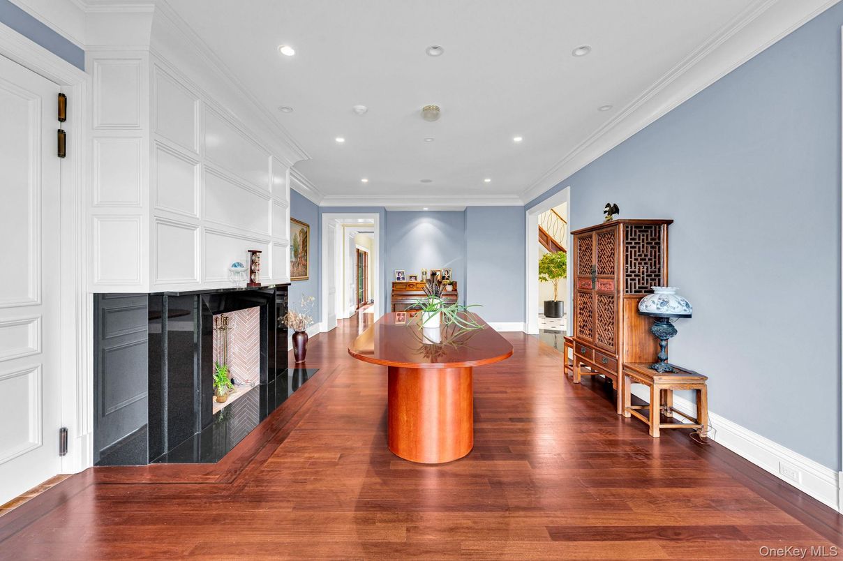 Fireplace, Interior, Recessed Lighting, Wood Texture Flooring