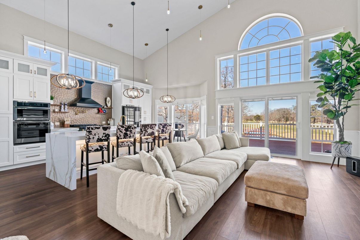 Dining room, Interior, Kitchen, Living room, Pendant Lights, Stainless Steel Appliances, Wood Texture Flooring