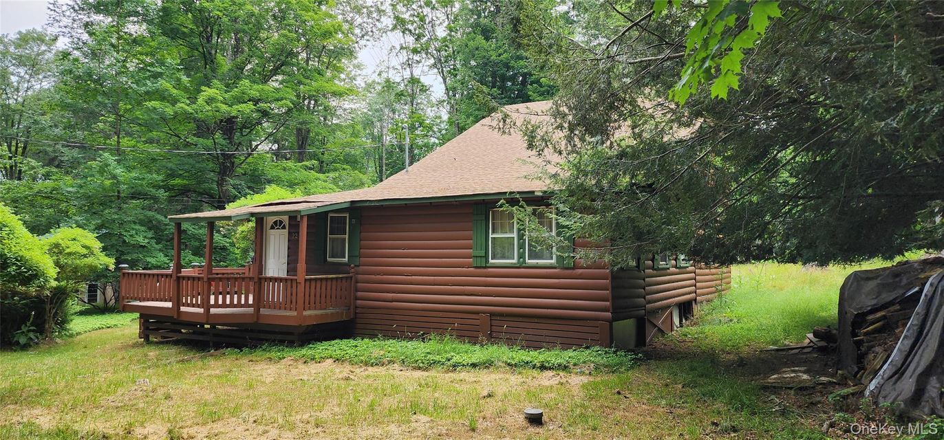Backyard, Exterior, Hot Tub
