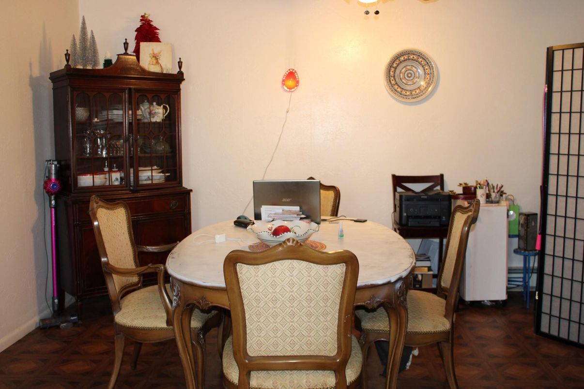 Dining room, Interior, Wood Texture Flooring