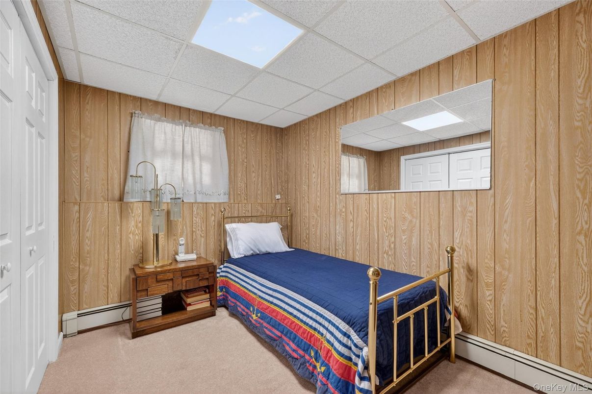Bedroom, Interior, Wooden Walls