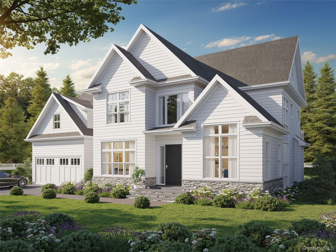 Attached, Exterior, Facade, Farmhouse
