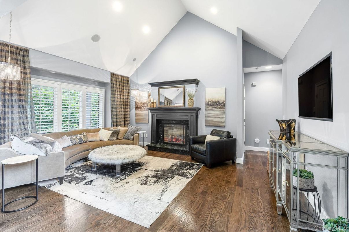 Fireplace, Interior, Living room, Recessed Lighting, Wood Texture Flooring