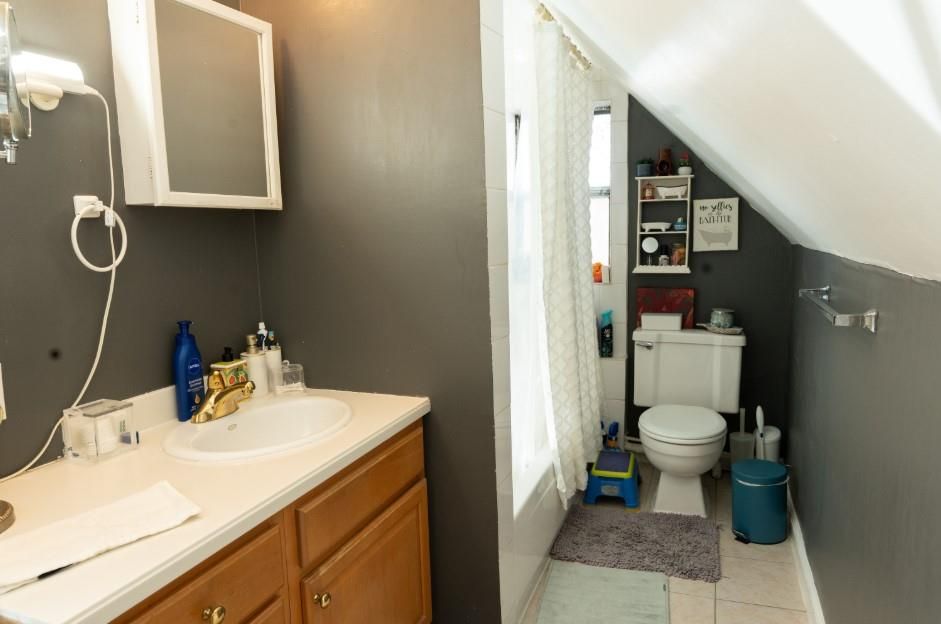 Bathroom, Interior