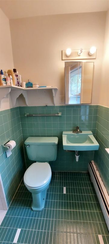 Bathroom, Interior