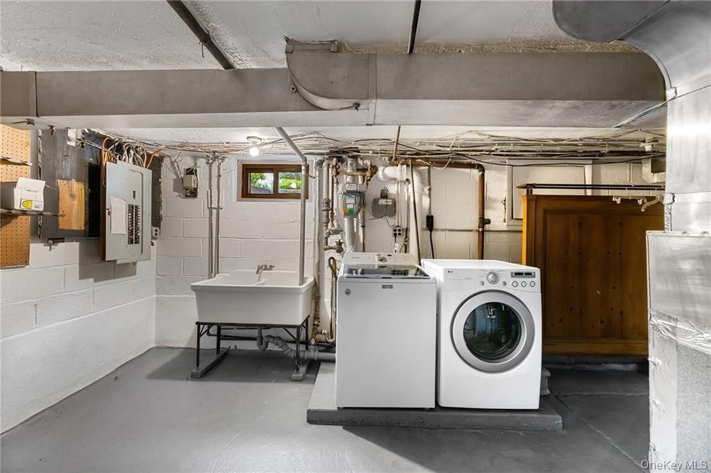 Interior, Washer