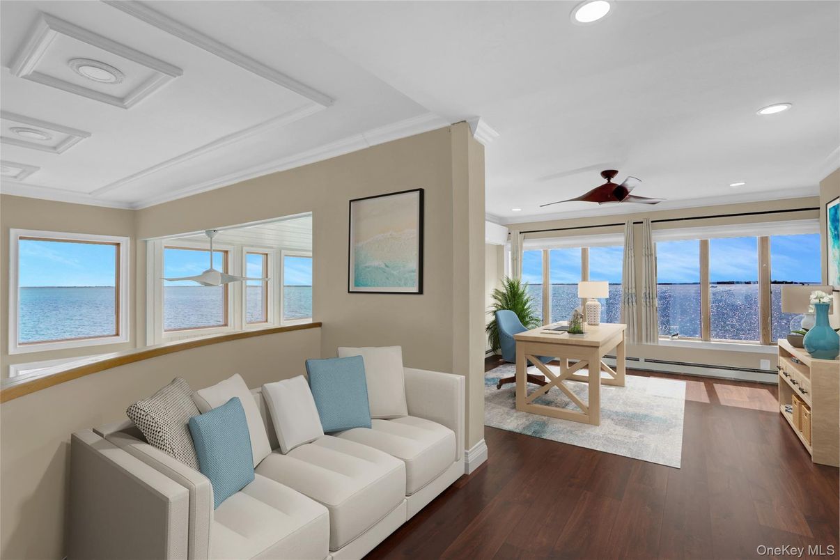 Home Office, Interior, Recessed Lighting, Water, Wood Texture Flooring