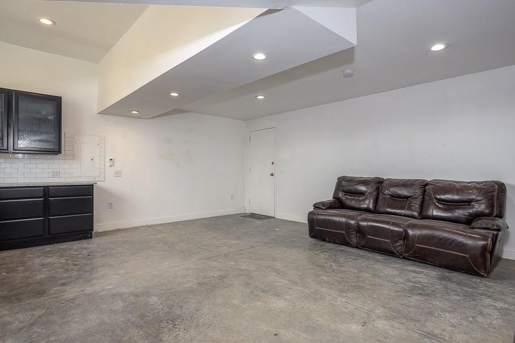 Interior, Recessed Lighting