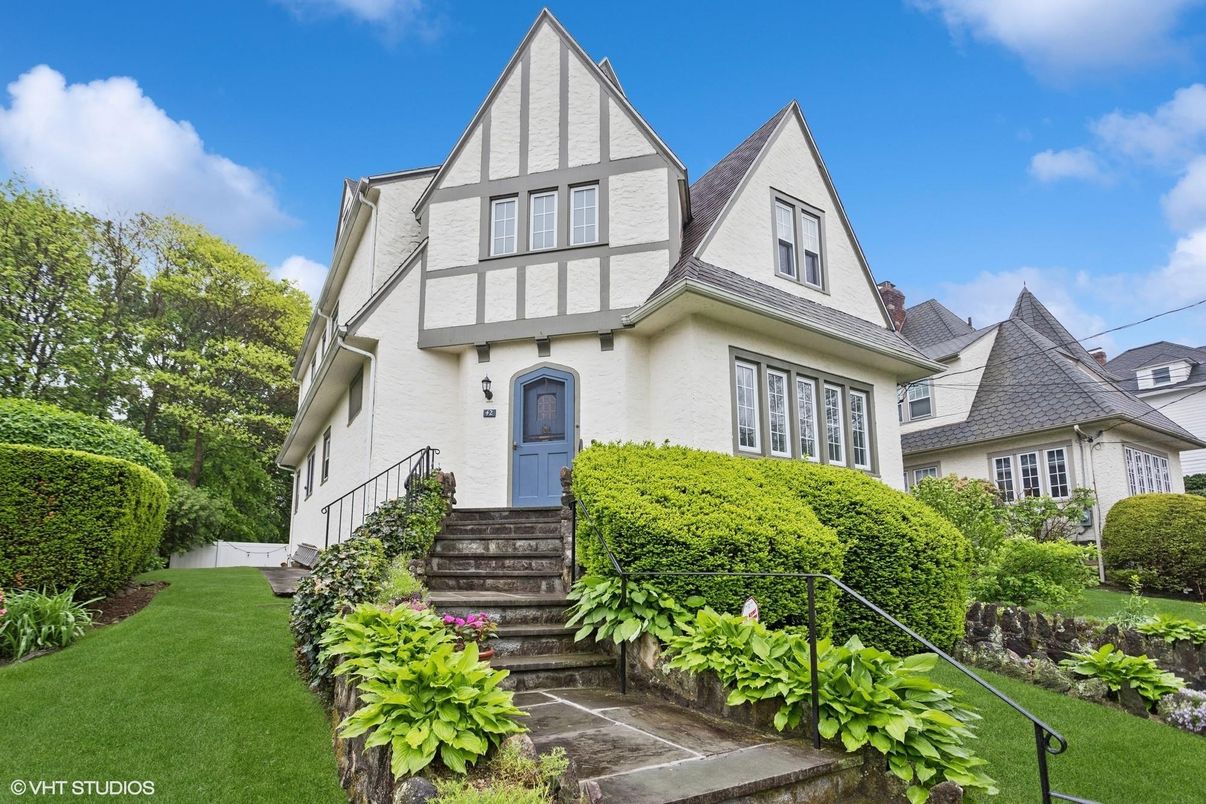 Exterior, Facade, Tudor Revival