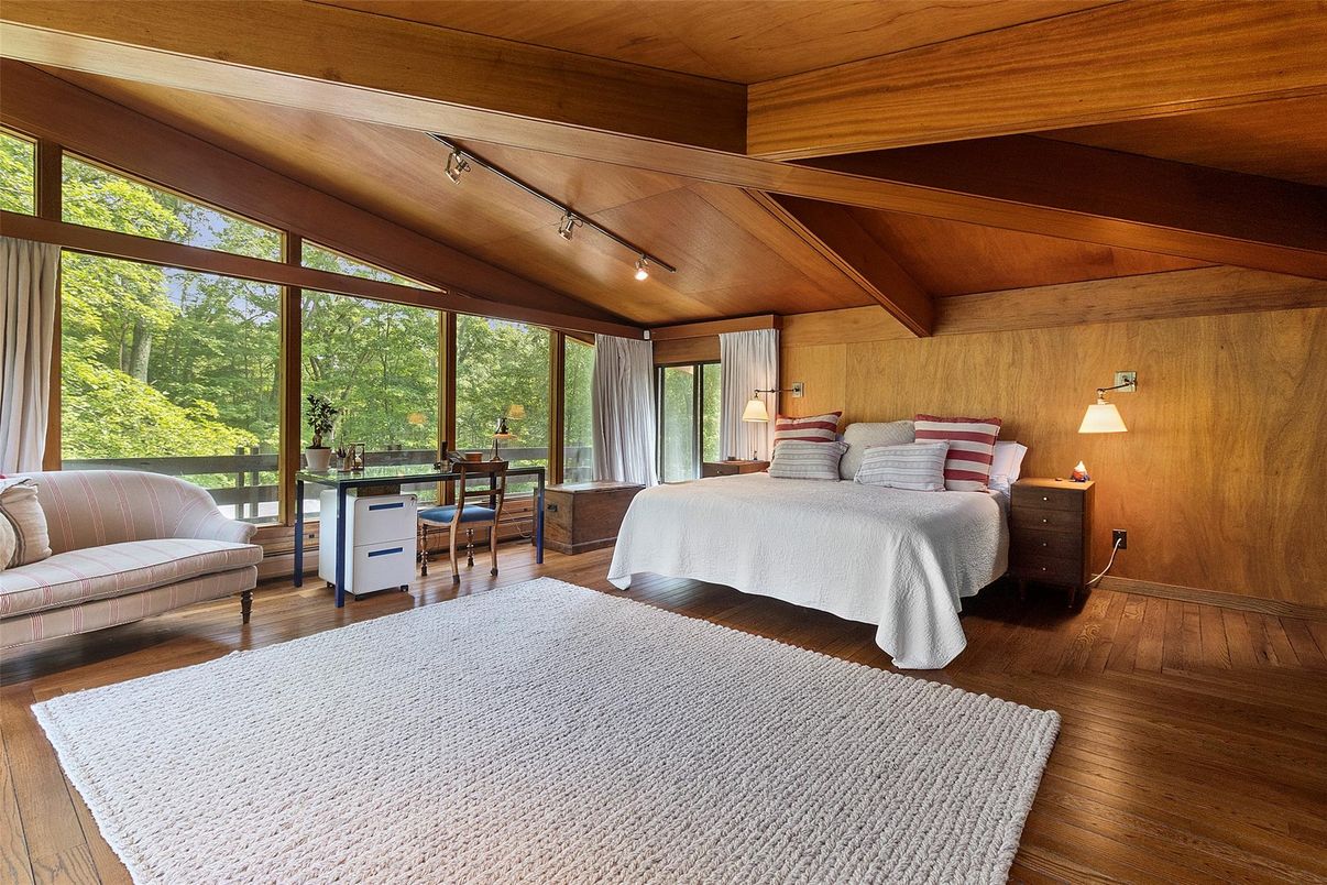 Bedroom, Interior, Wooden Beams, Wooden Ceilings, Wood Texture Flooring