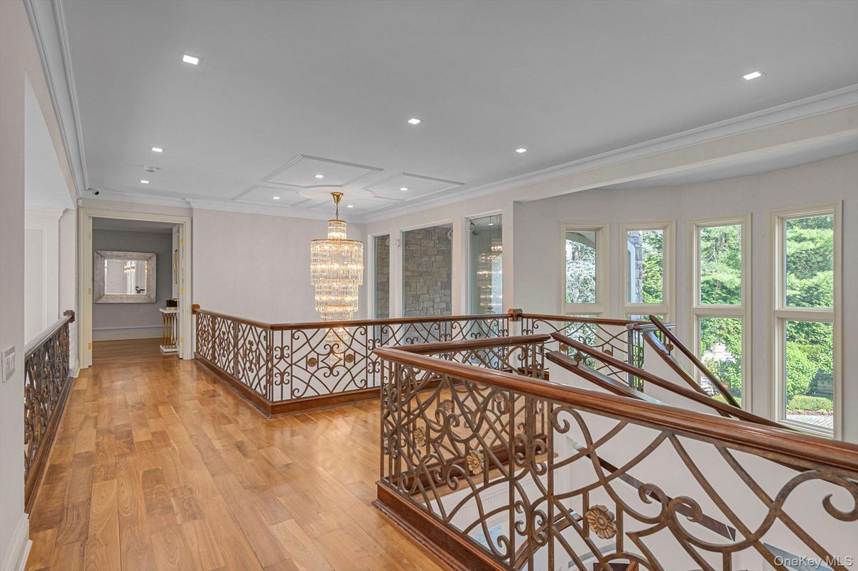 Chandelier, Interior, Recessed Lighting, Wood Texture Flooring
