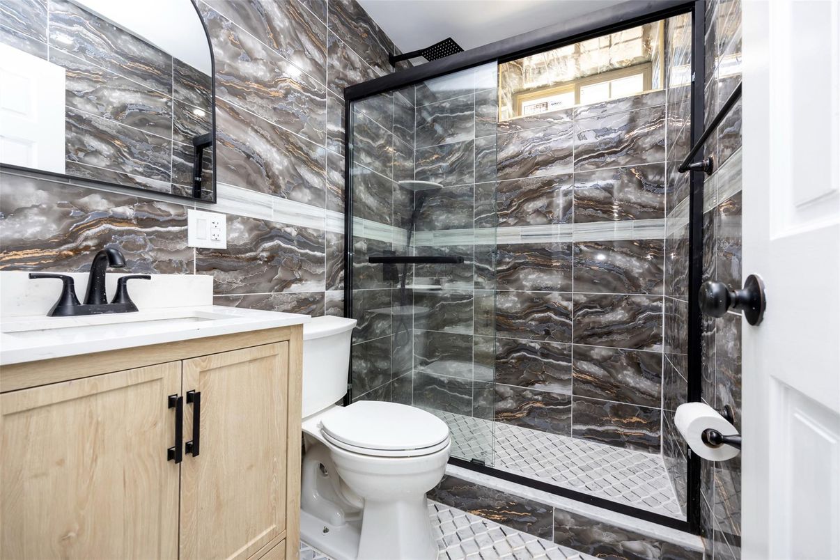 Bathroom, Glass Shower, Interior, Marble Walls