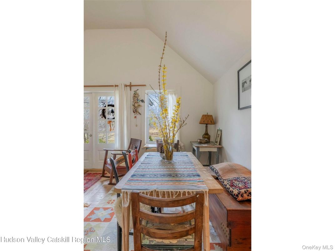 Dining room, Interior