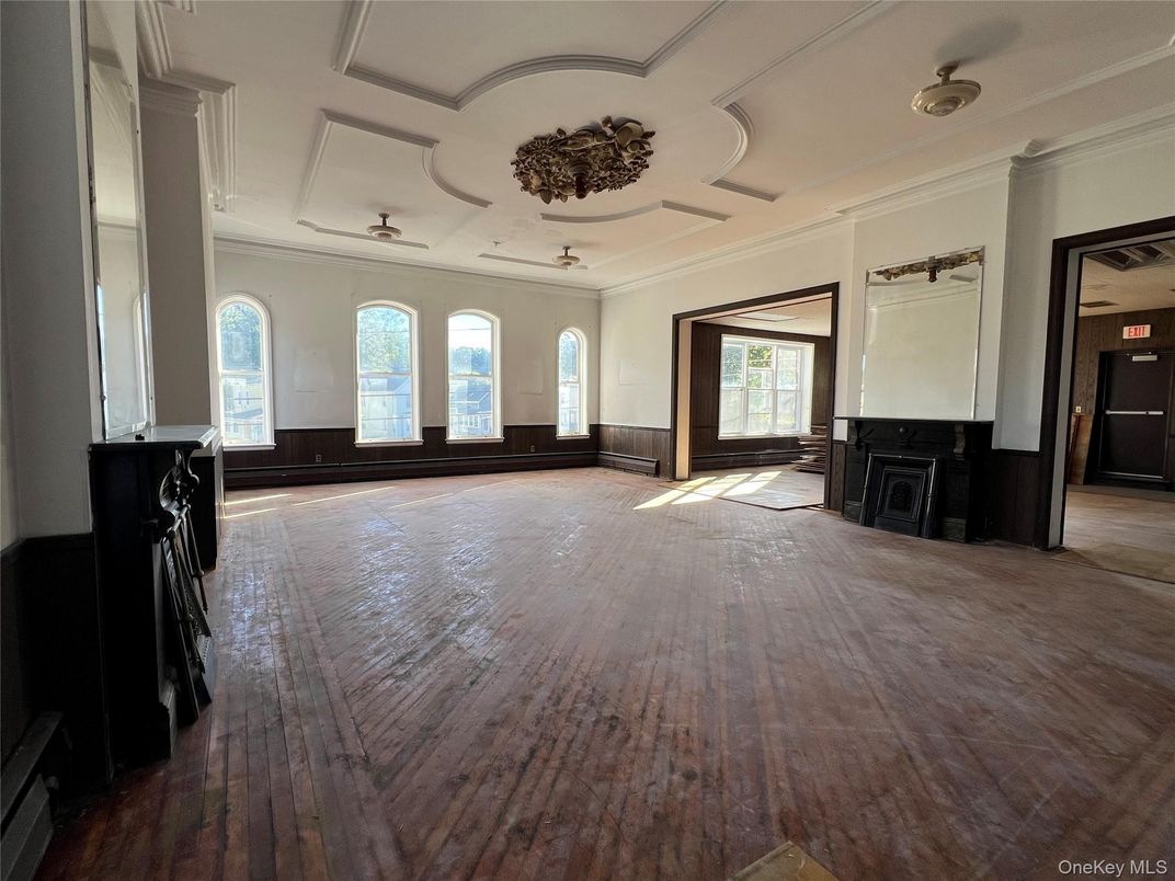 DE Listing image placeholder