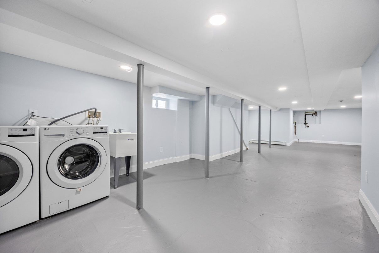 Interior, Recessed Lighting, Washer
