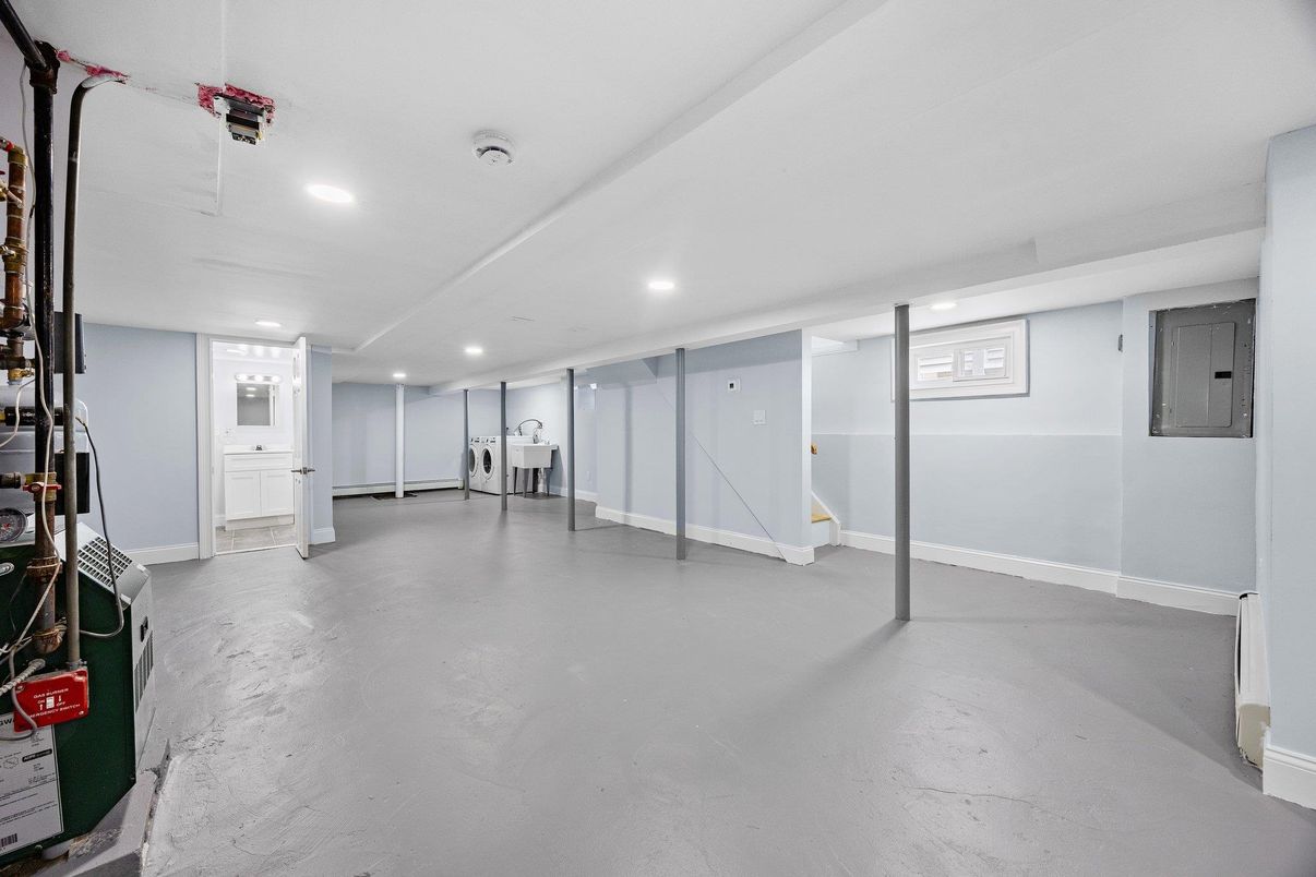 Interior, Recessed Lighting
